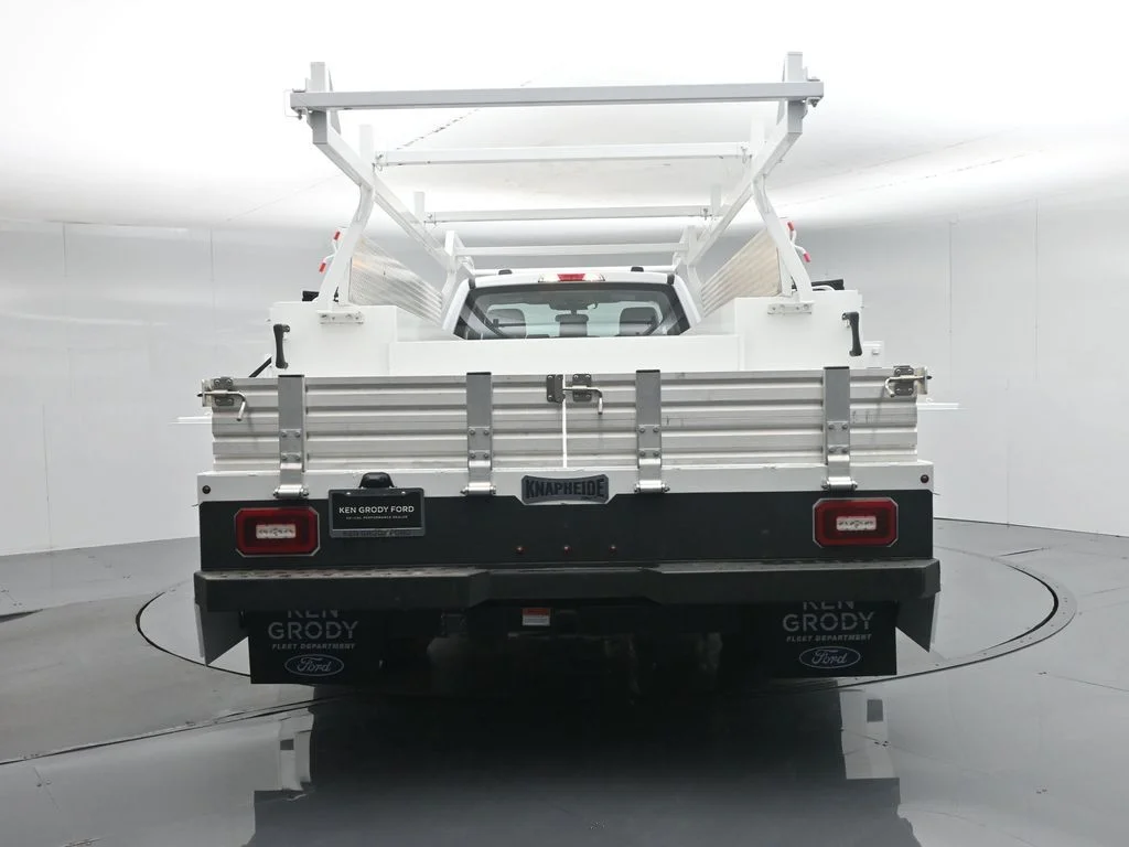 New 2026 Oxford White Ford XL image 36