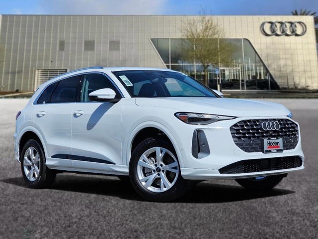 2026 Audi Q5 Premium TFSI quattro S tronic