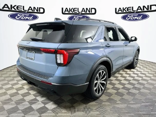 New 2026 Ford Explorer ST-Line