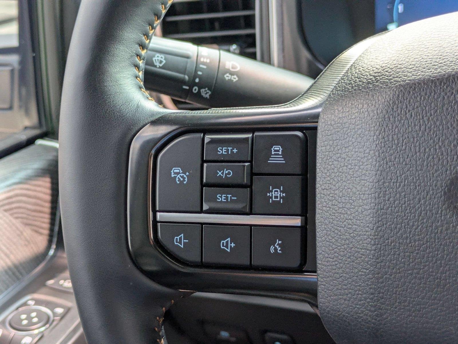 Used 2024 Agate Black Metallic Ford Platinum image 17