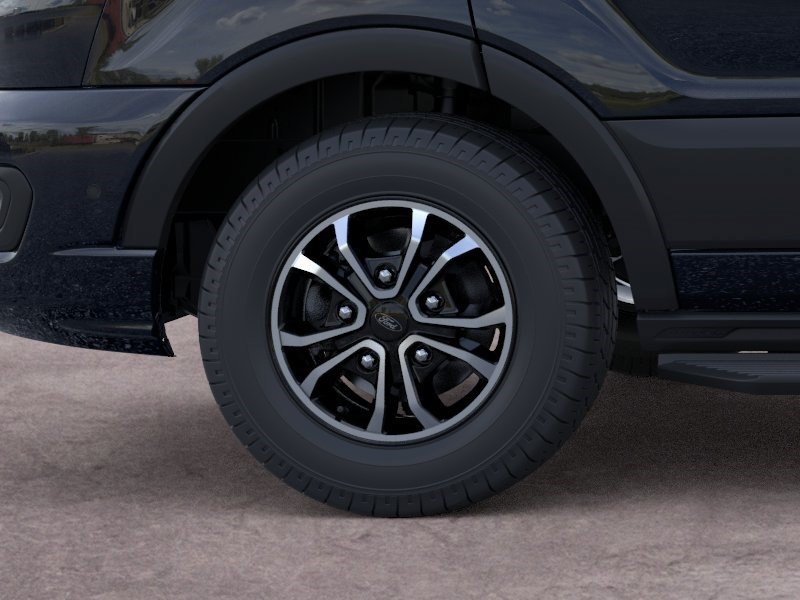 New 2026 Agate Black Metallic Ford XLT image 19
