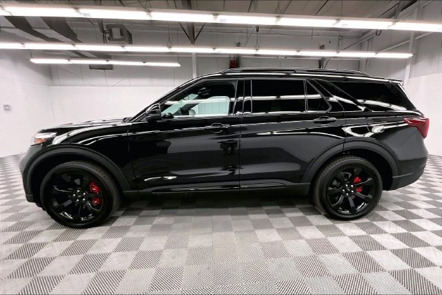 Used 2023 Agate Black Metallic Ford ST image 14