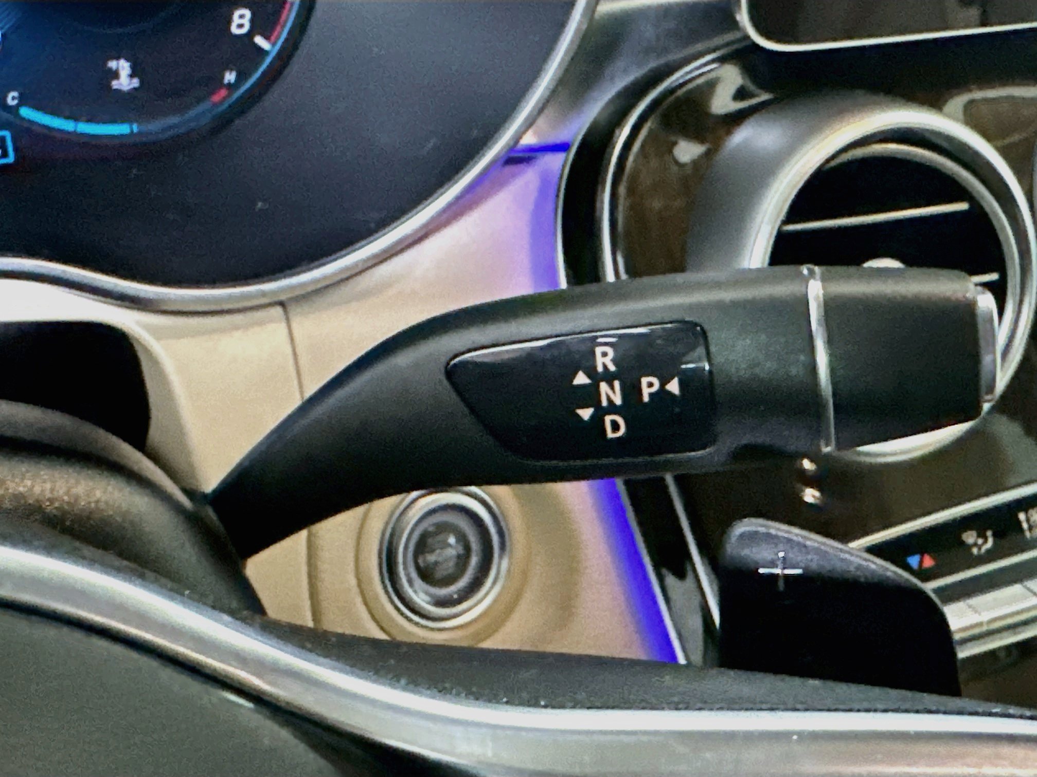 2022 Mercedes-Benz GLC GLC300 - Photo 20