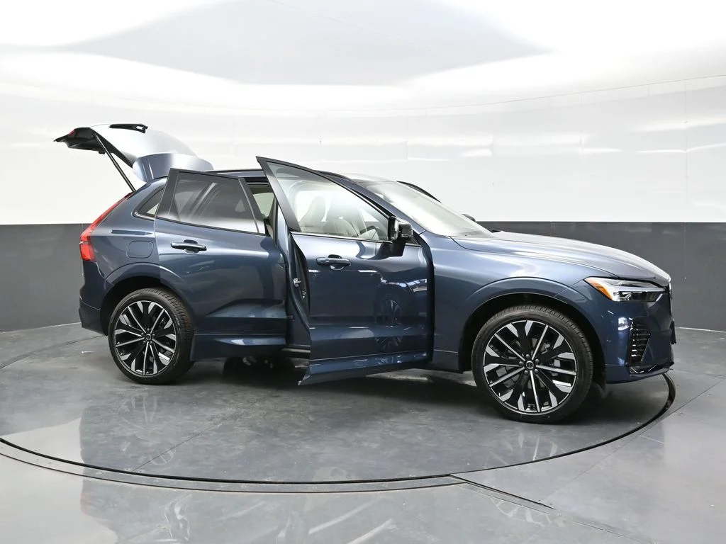 New 2026 Denim Blue Volvo Ultra image 42