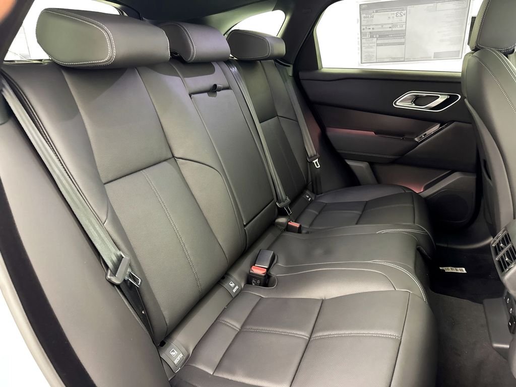 New 2026 Arroios Grey Land Rover Belgravia Edition image 28