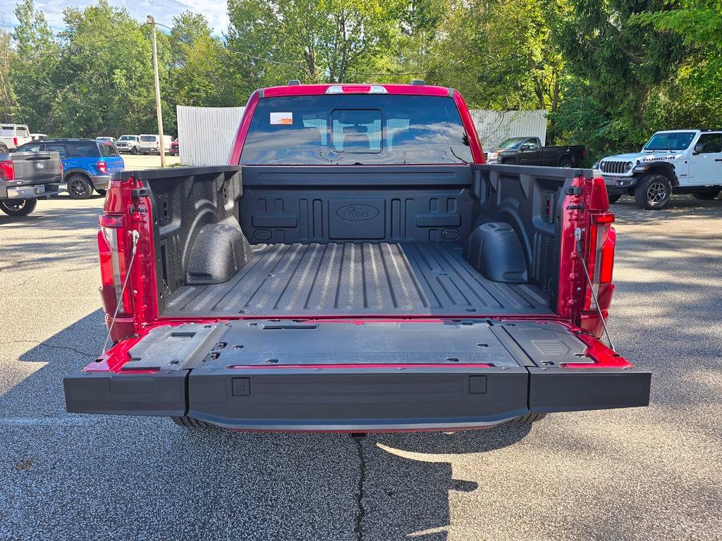 New 2026 Ruby Red Metallic Tinted Clearcoat Ford Lariat® image 9