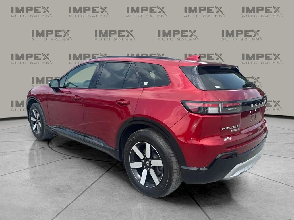 Used 2026 Red Honda Touring image 2