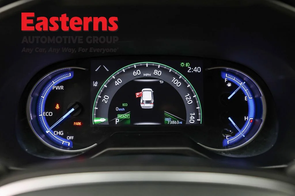 Used 2024 Blue Toyota XLE Premium image 18