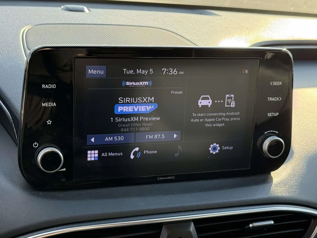 Used 2021 Gray Hyundai SEL image 3