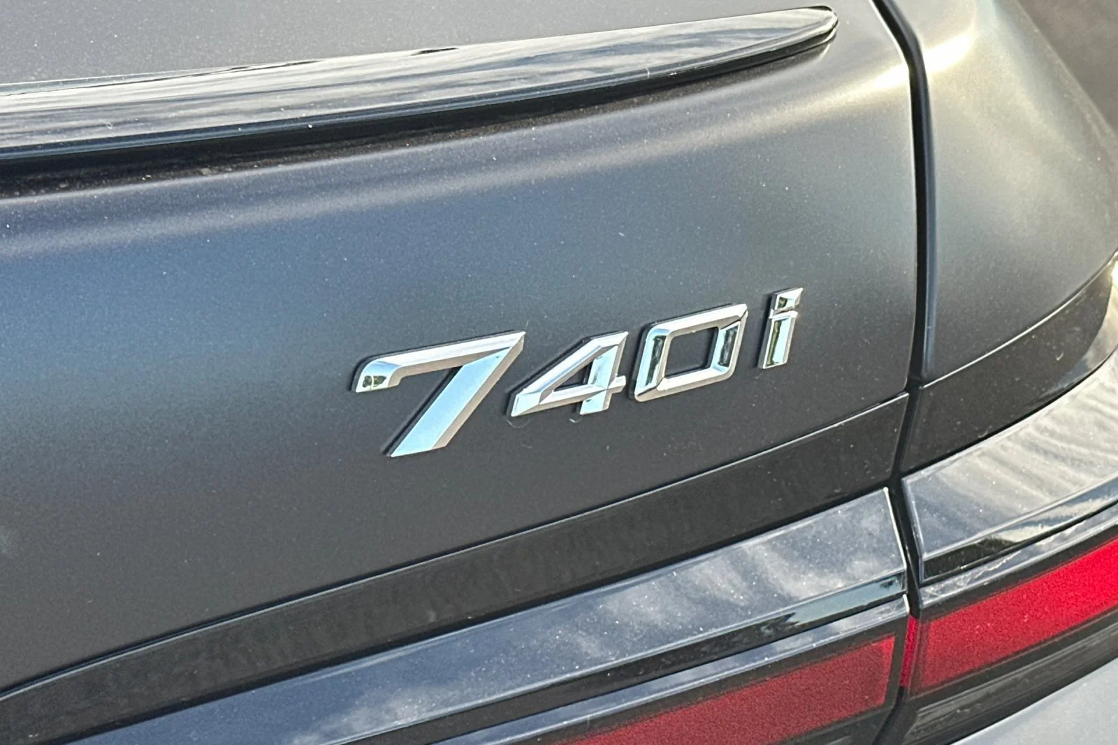 New 2026 Frozen Deep Grey Metallic BMW 740i image 6