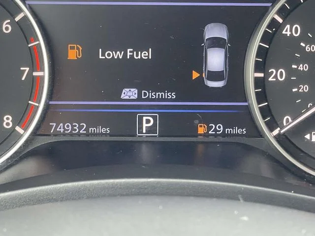 Used 2019 Blue Nissan 2.5 Platinum image 18