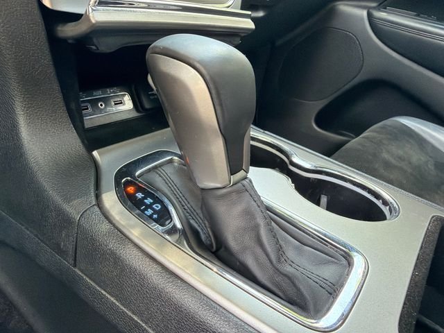 Used 2018 Black Jeep Altitude image 32