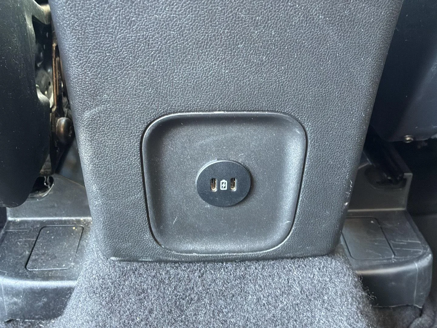 Used 2024 Agate Black Ford Active image 20