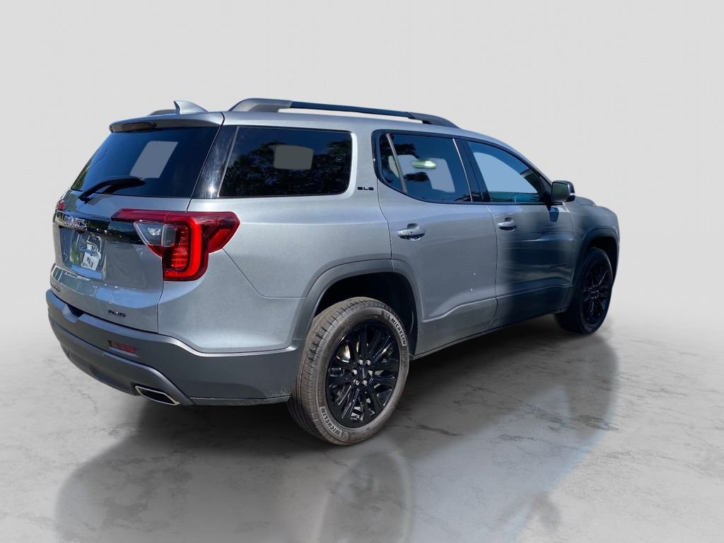 Used 2023 Silver GMC SLE image 9
