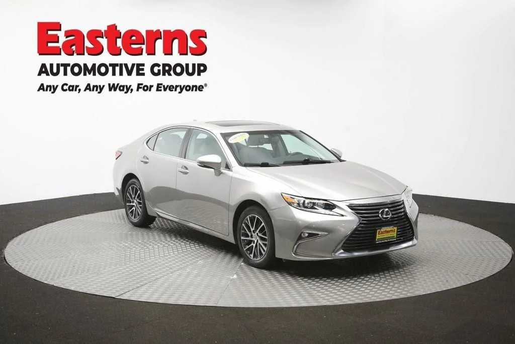 Used 2016 Silver Lexus 350 image 53