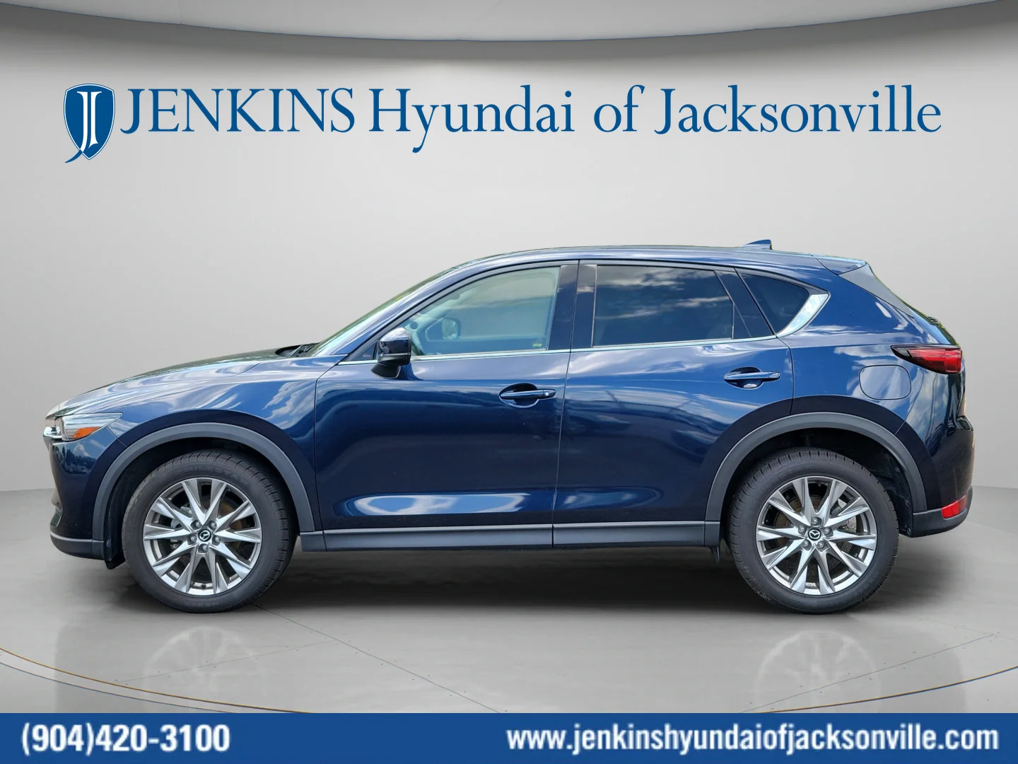 Used 2021 Deep Crystal Blue Mica Mazda Grand Touring image 6