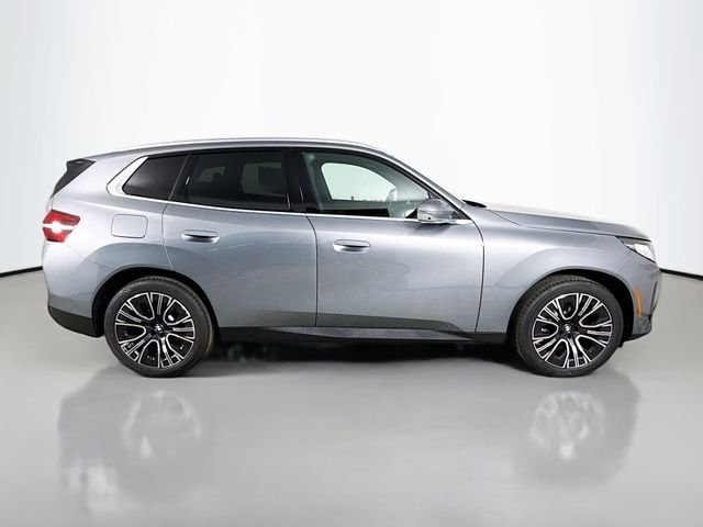 Used 2026 Gray Metallic BMW 30 xDrive image 8