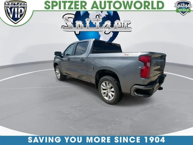 Used 2020 Gray Chevrolet Custom image 7