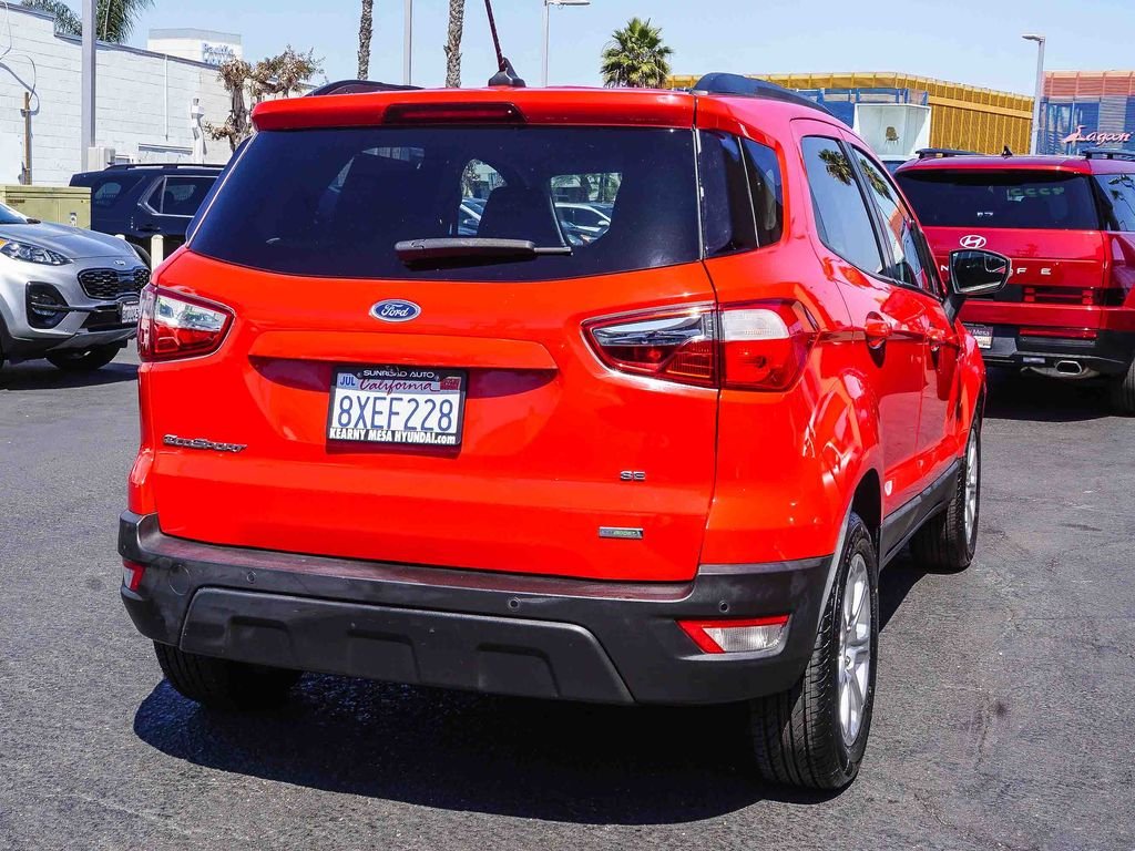 Used 2019 Red Ford SE image 6