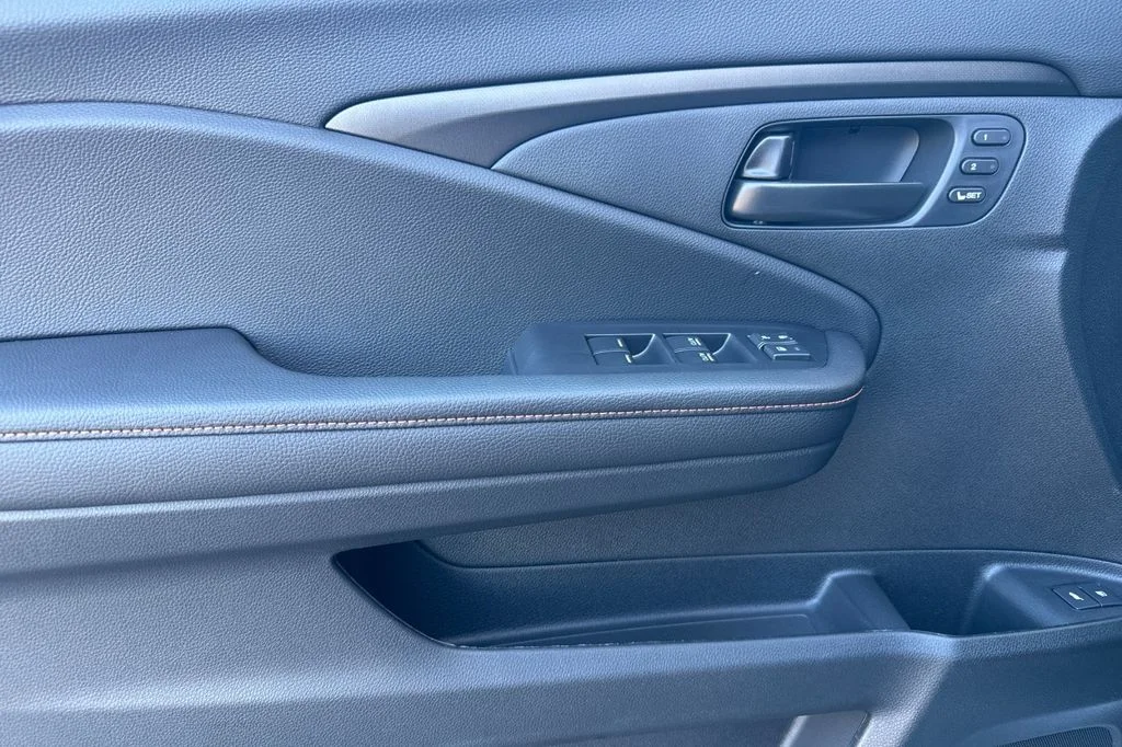 New 2025  Honda TrailSport image 11