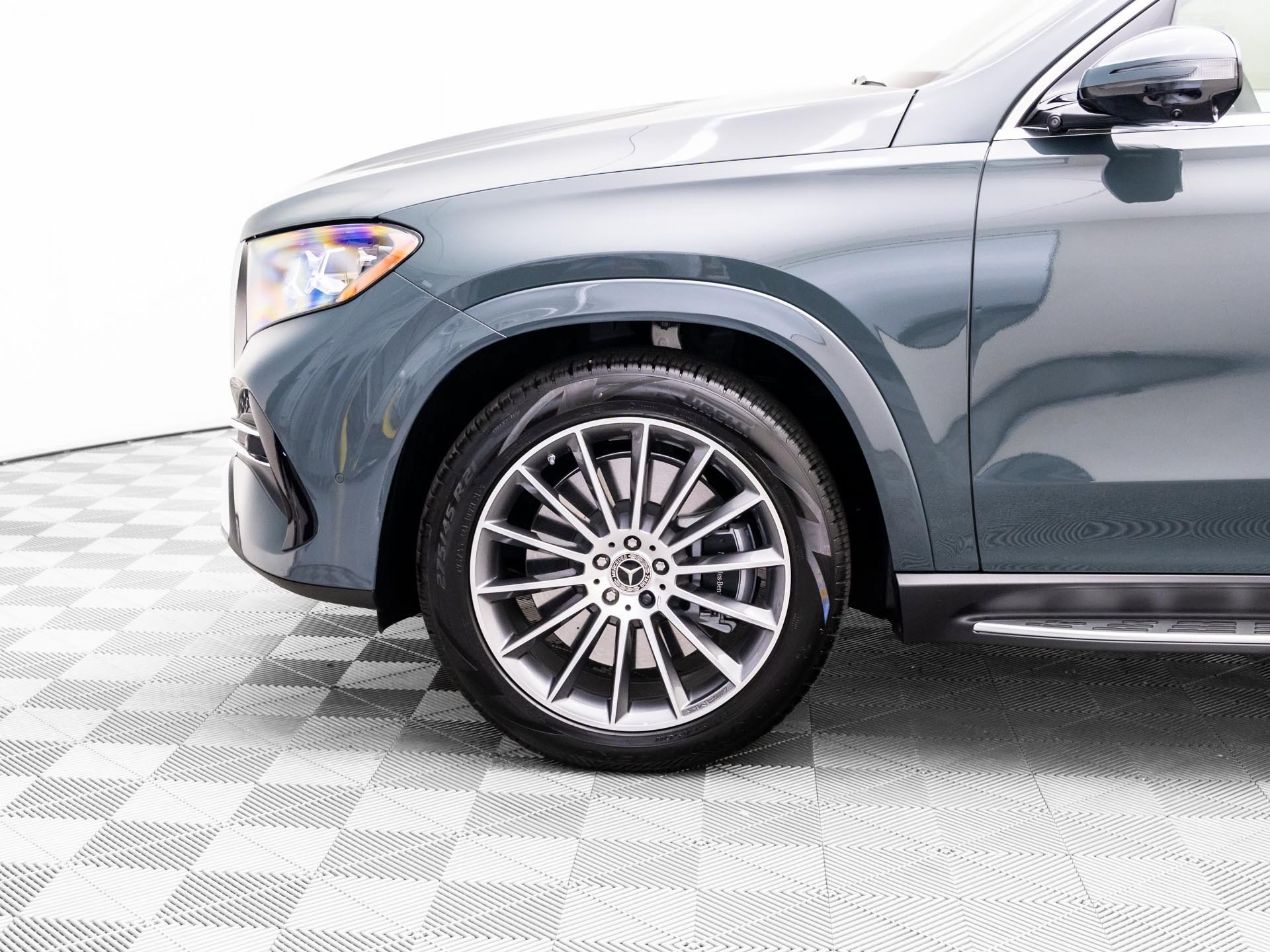Vehicle thumbnail