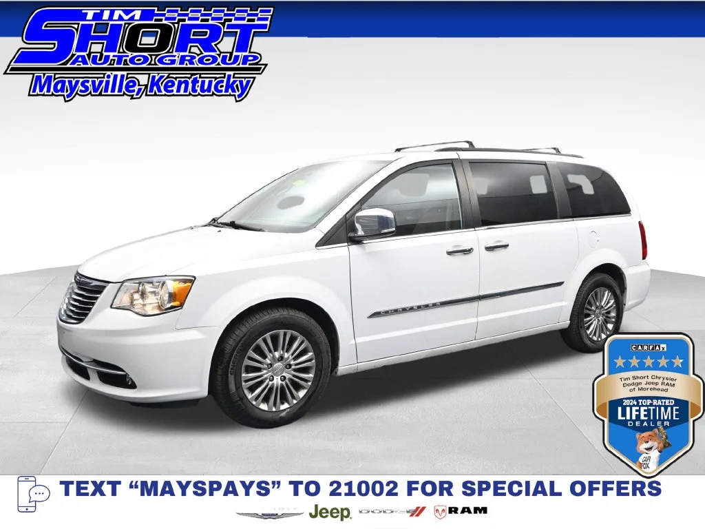 2016 Chrysler Town & Country Anniversary Edition