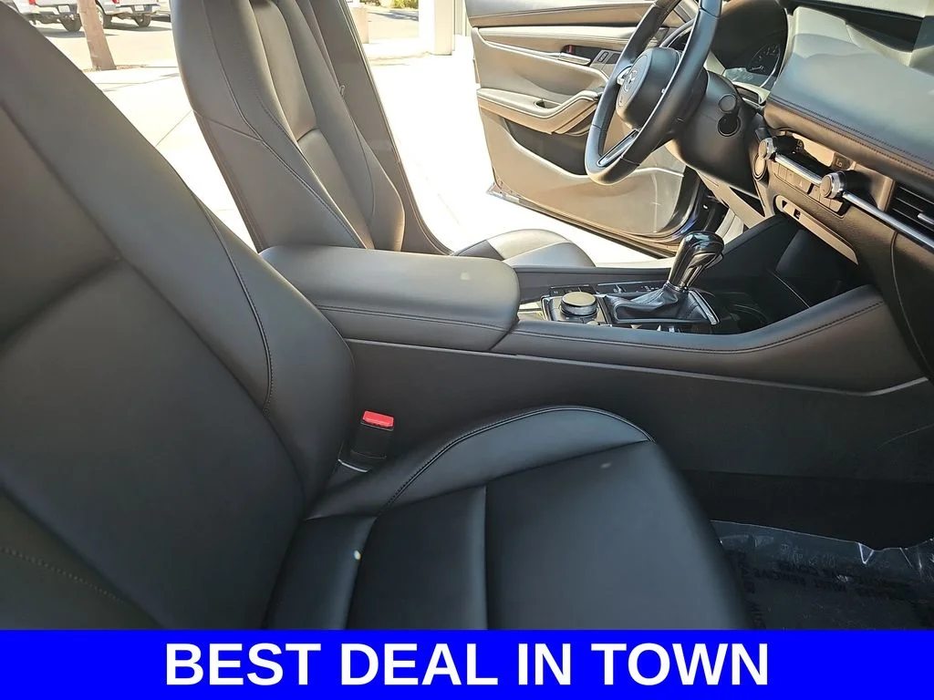 Used 2019 Blue Mazda Base MAZDA3 image 10
