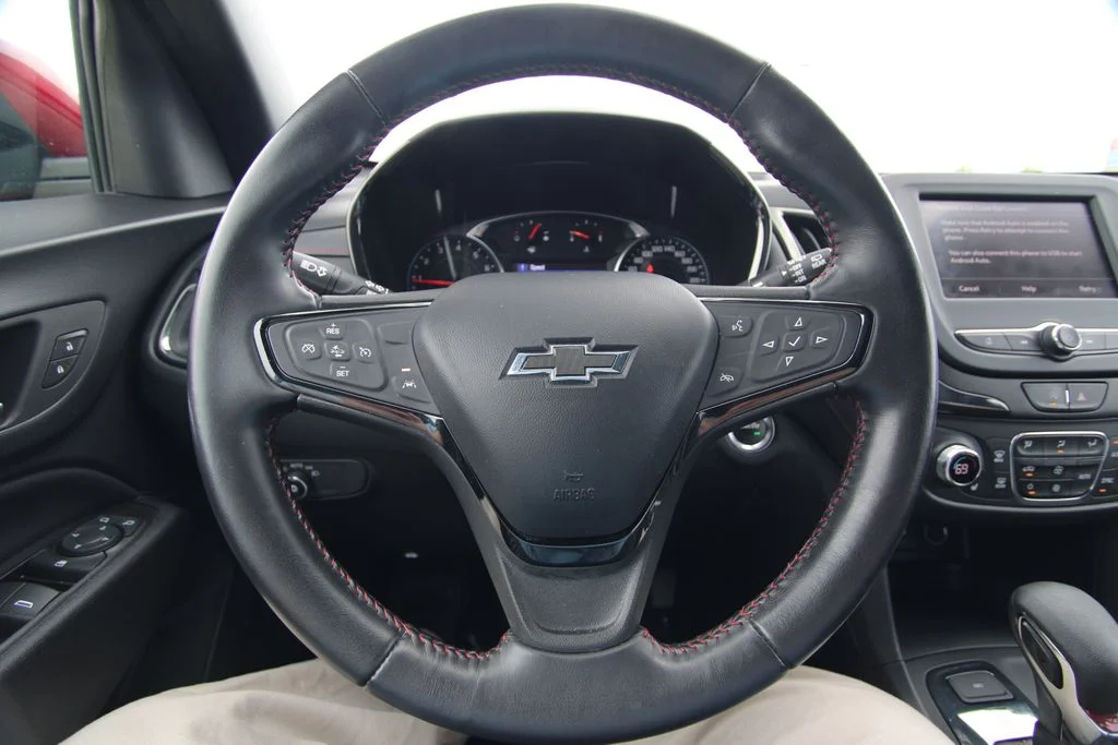 Used 2022  Chevrolet RS image 19