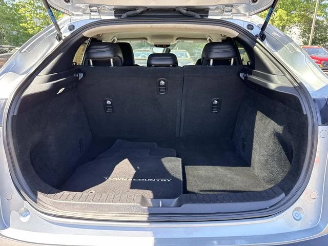 Used 2021 Silver Mazda Select image 29