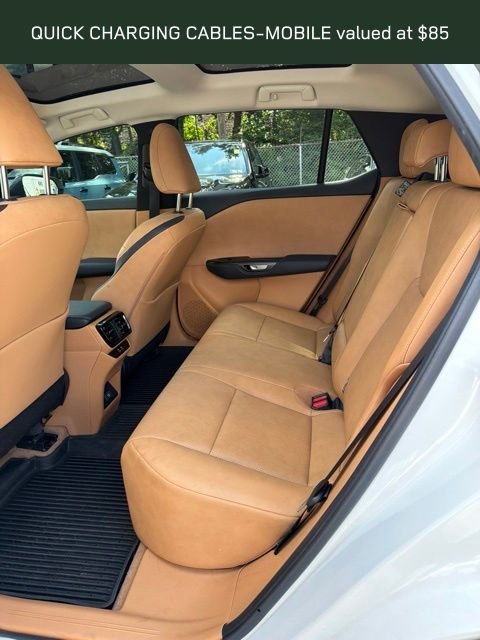 Used 2024 White Pearl Lexus 450e Premium image 11