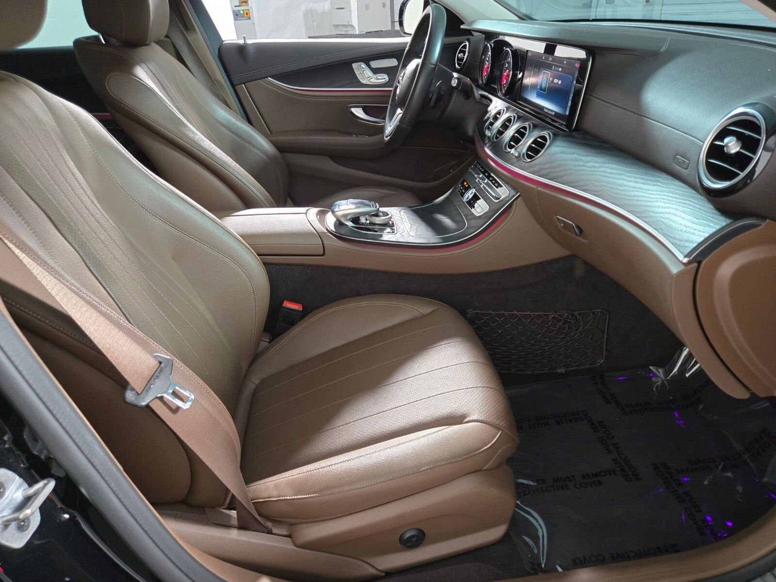 Used 2019 Black Mercedes-Benz E 300 image 3