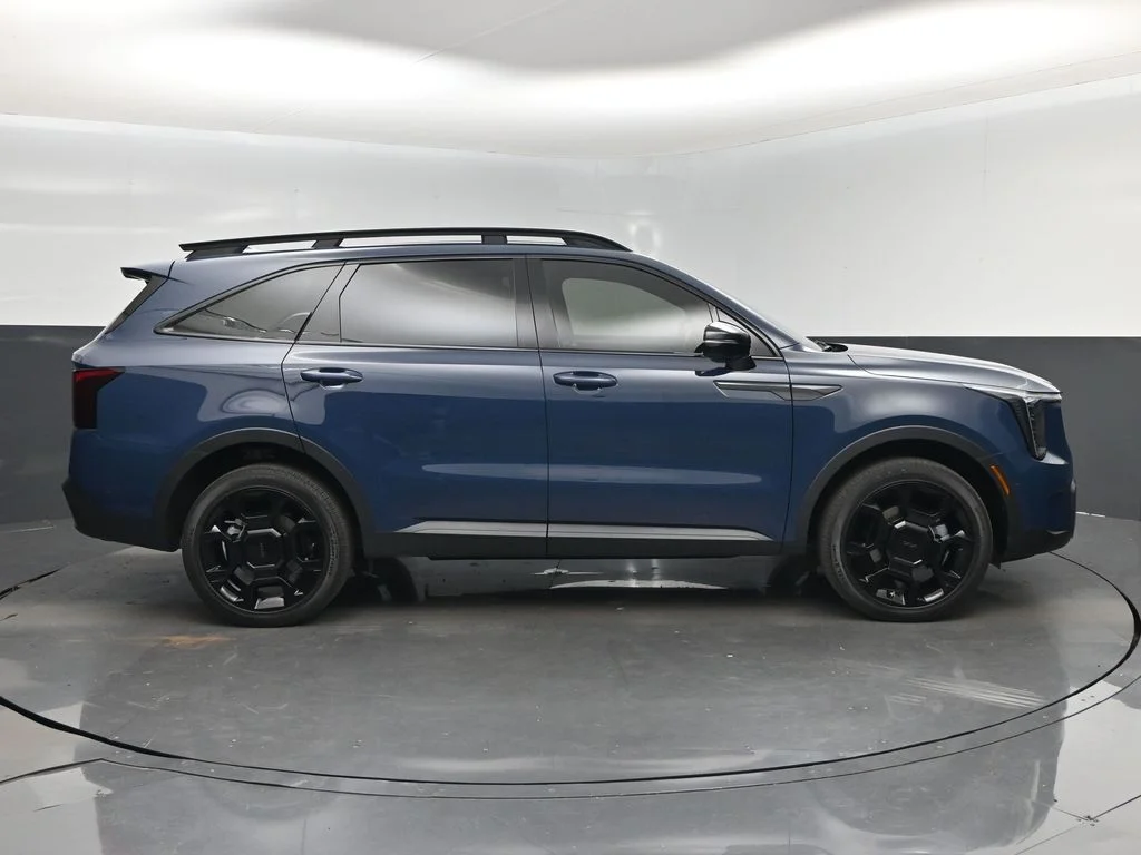 Certified Used 2025 Black Kia X-Line SX Prestige image 2