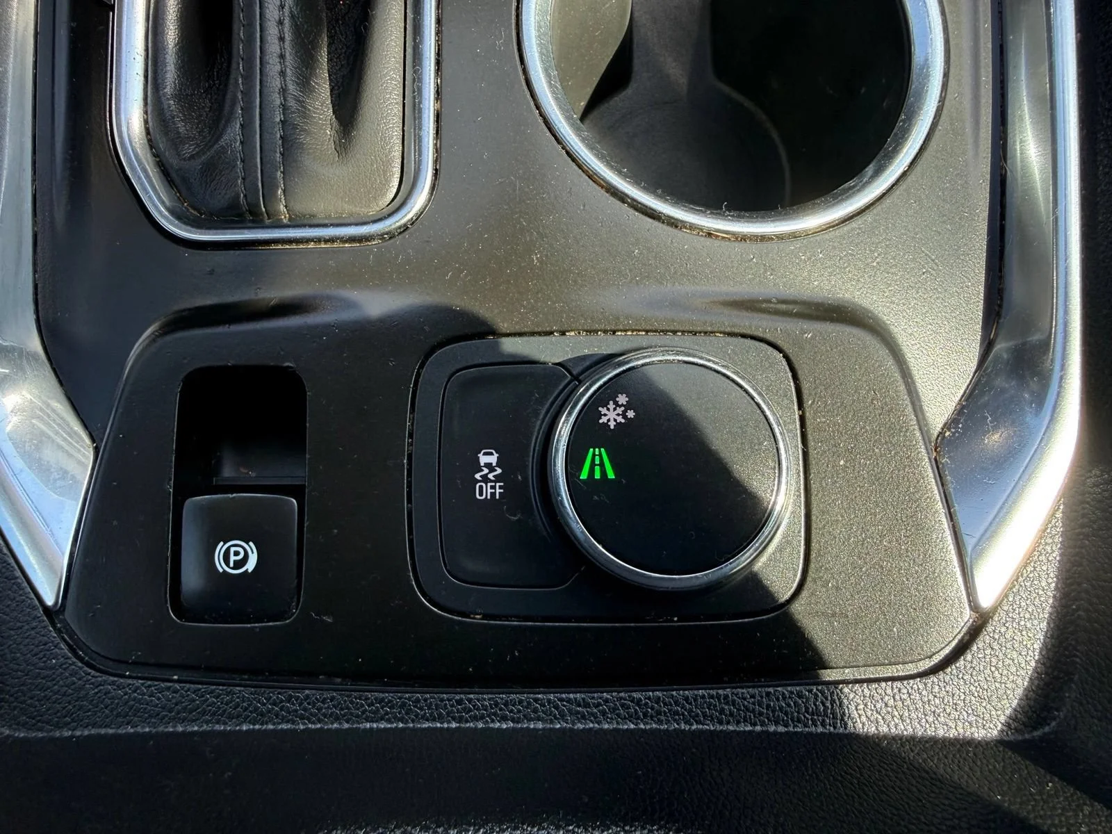2020 Chevrolet Traverse LS - Photo 23
