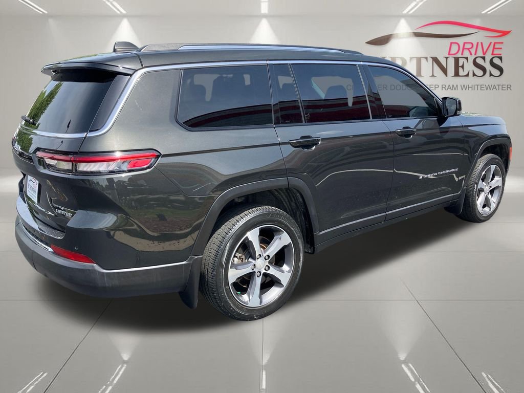 Used 2023 Gray Jeep Limited image 9