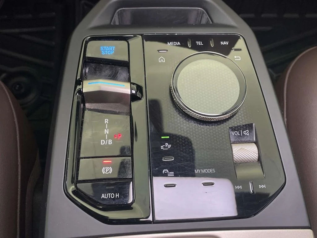 Certified Used 2024 Gray BMW xDrive50 image 28