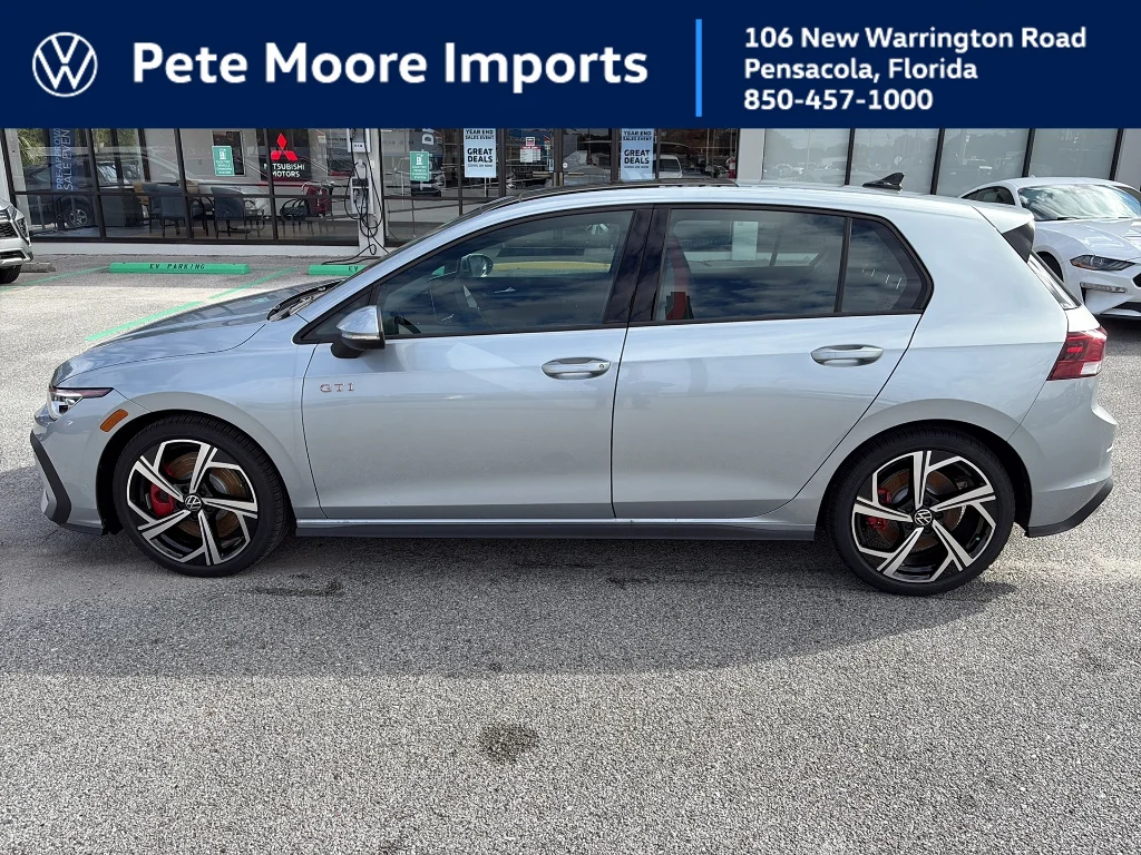 New 2026 Alpine Silver Metallic Volkswagen 2.0T SE DSG image 1