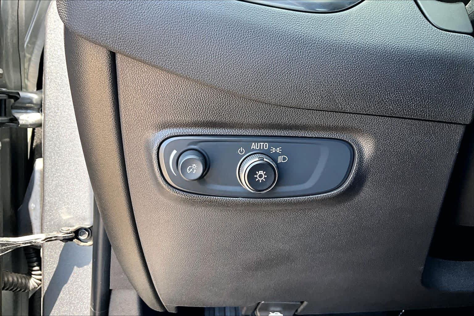 Used 2024 Sterling Gray Metallic Chevrolet LT image 36