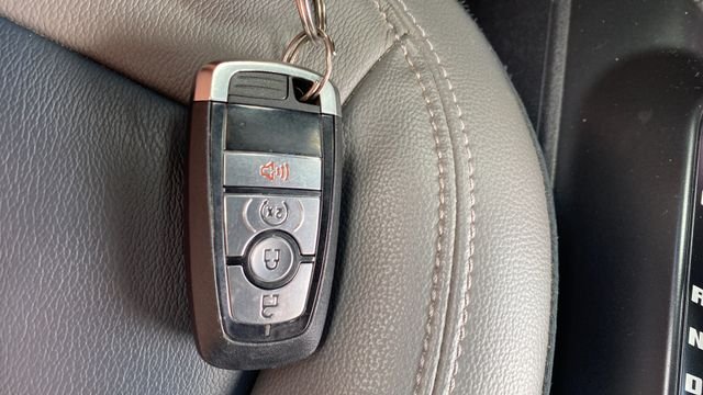 Used 2024 Silver Metallic Ford Outer Banks image 21