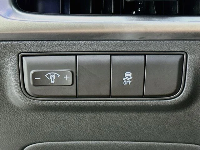 New 2026 Hyundai TUCSON SE