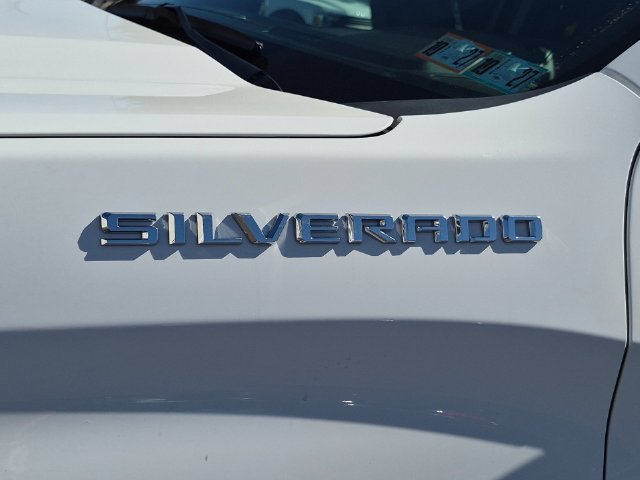 Used 2024 Summit White Chevrolet LT (2FL) image 34