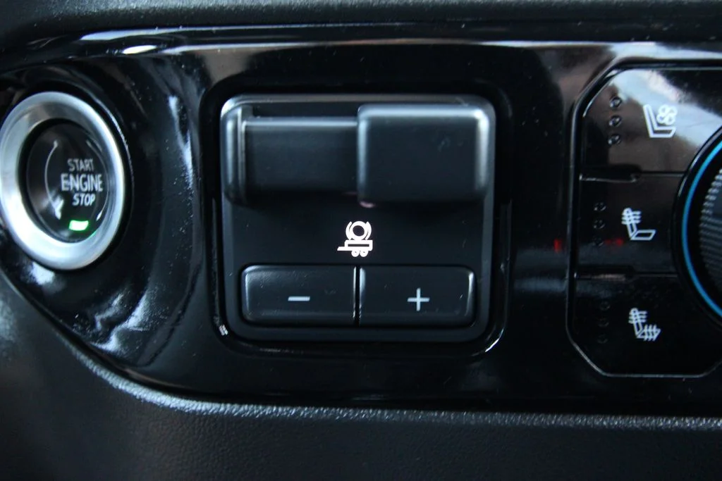 Used 2022 Dark Ash Metallic Chevrolet ZR2 image 31