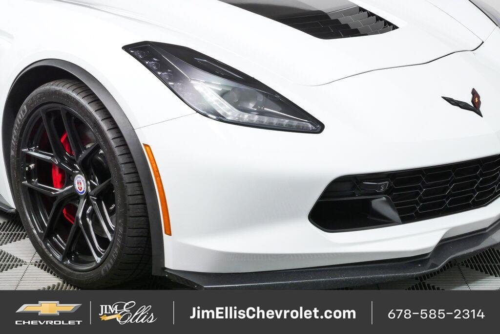 Used 2018 ARCTIC WHITE Chevrolet Grand Sport 2LT image 38