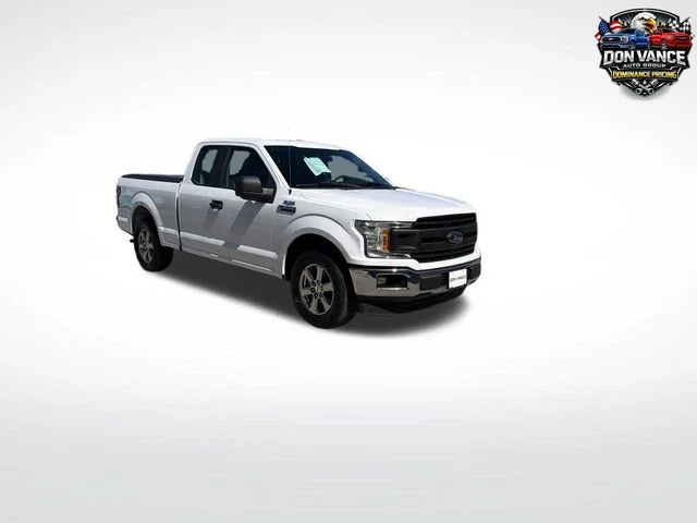 Used 2018 White Ford XL image 7