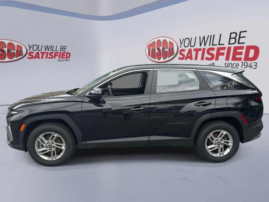 Certified Used 2026 Black Hyundai SE image 7