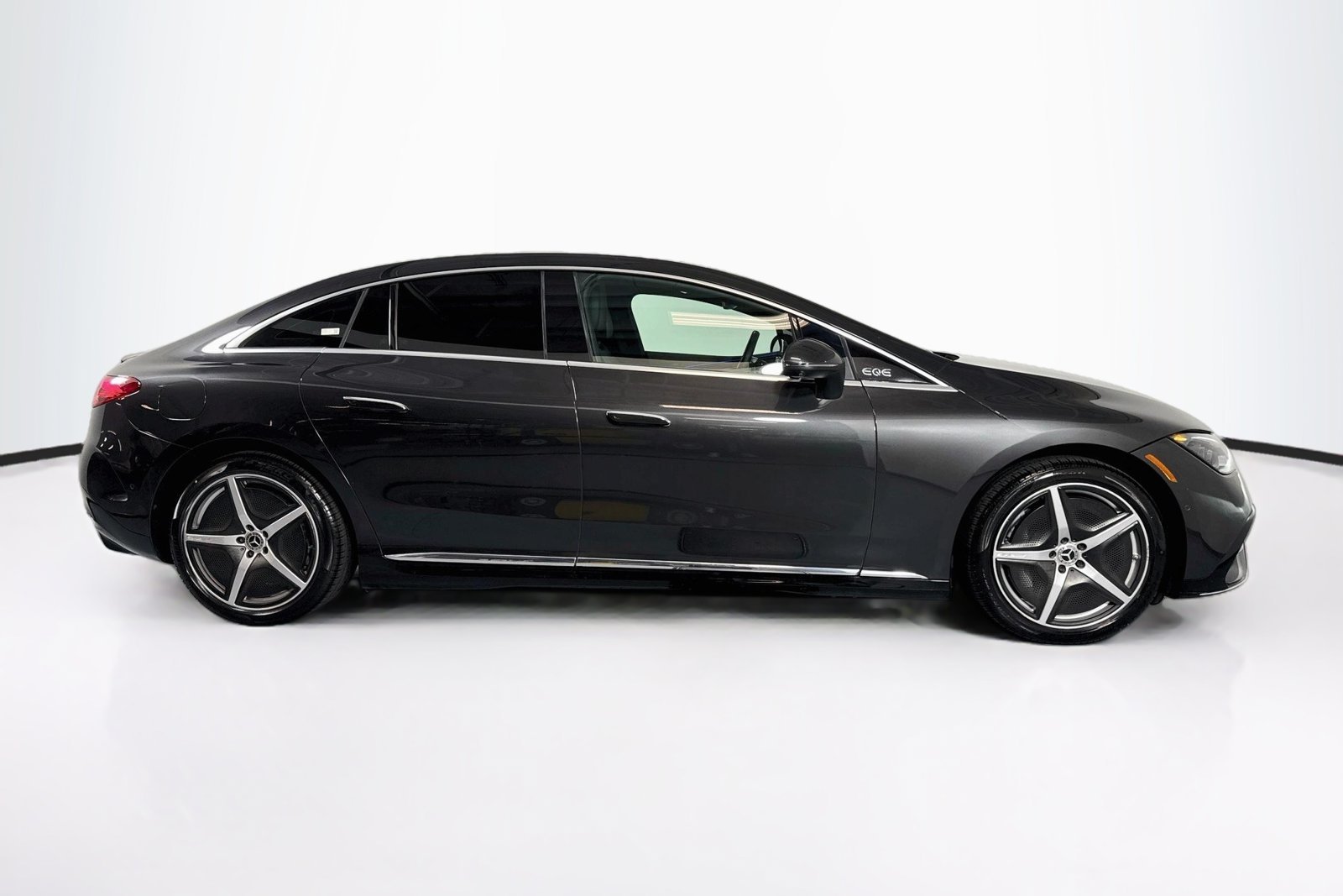 Certified Used 2023 Graphite Grey Metallic Mercedes-Benz EQE 350+ image 4