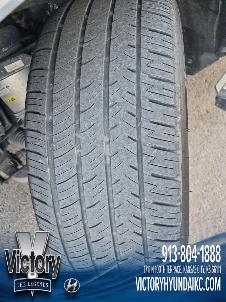 Used 2022 Silver Jeep Series III image 28