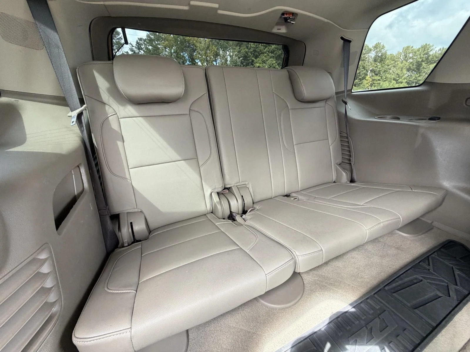 Used 2020 Summit White Chevrolet LT image 22