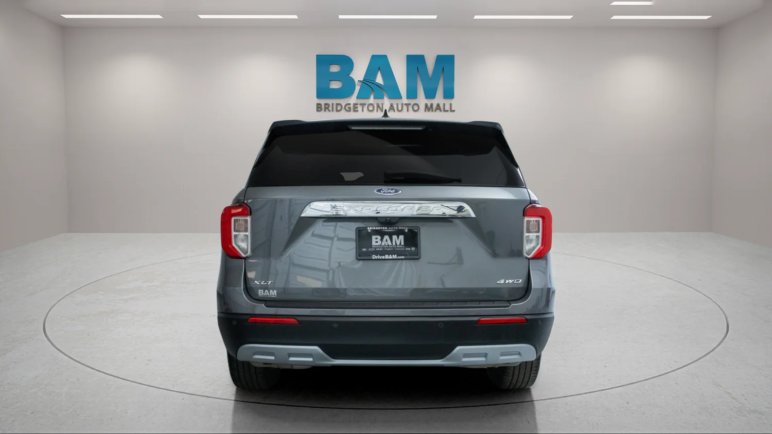 Used 2023 Gray Ford XLT image 6