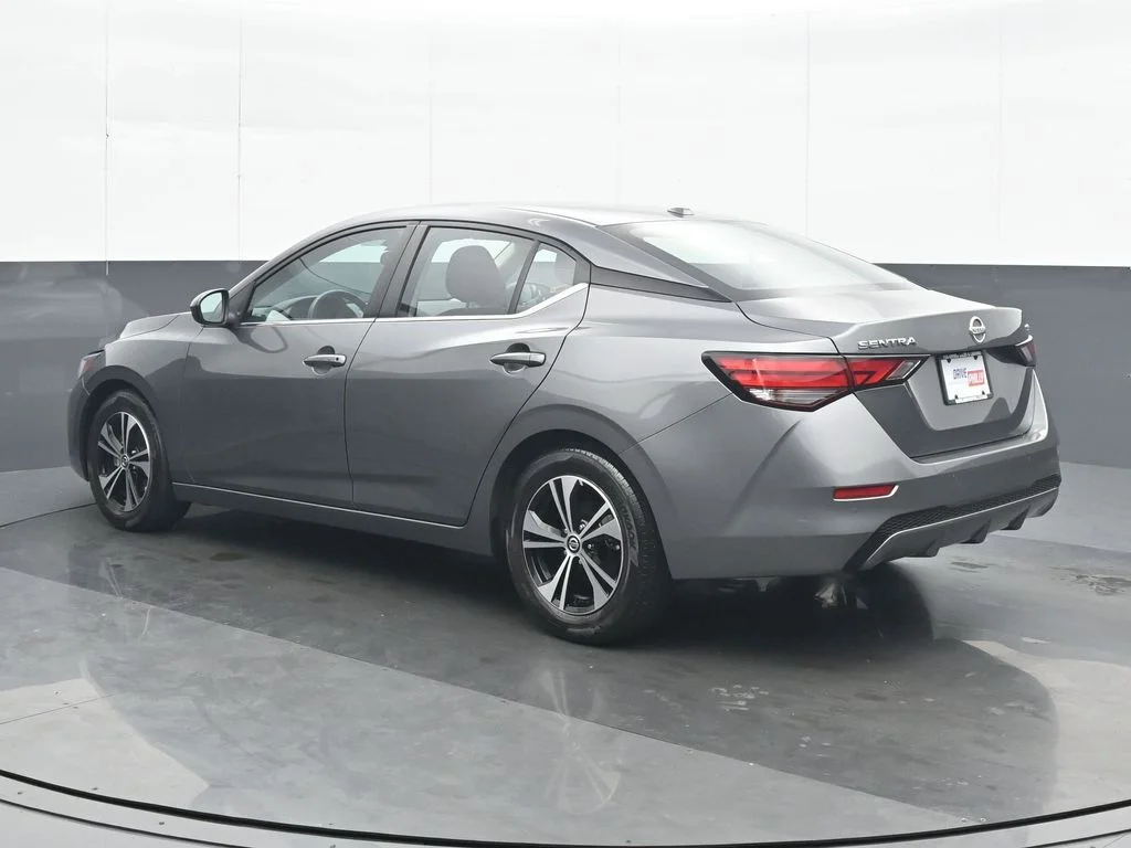 Used 2023 Gray Nissan SV image 4