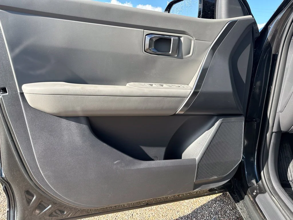 New 2027  Kia S image 6